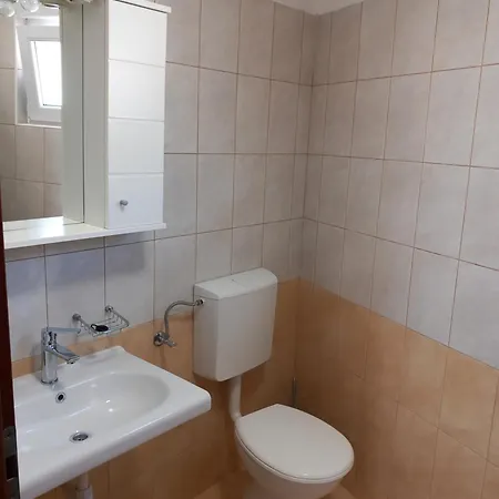 Mitan Apartman Tucepi Exterior photo