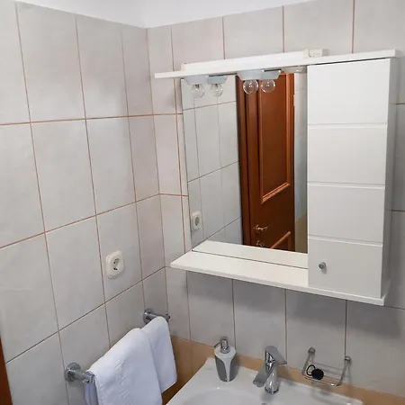 Mitan Apartman Tucepi Room photo