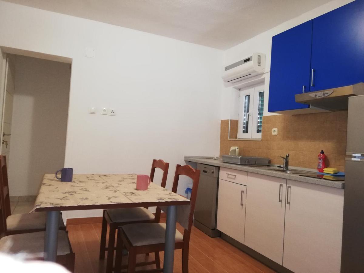 Apartment Mitan *