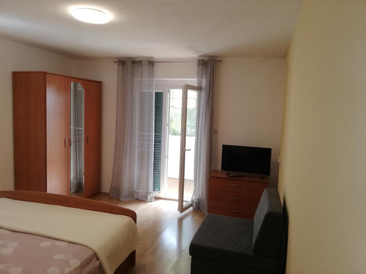 Apartment Mitan Tucepi