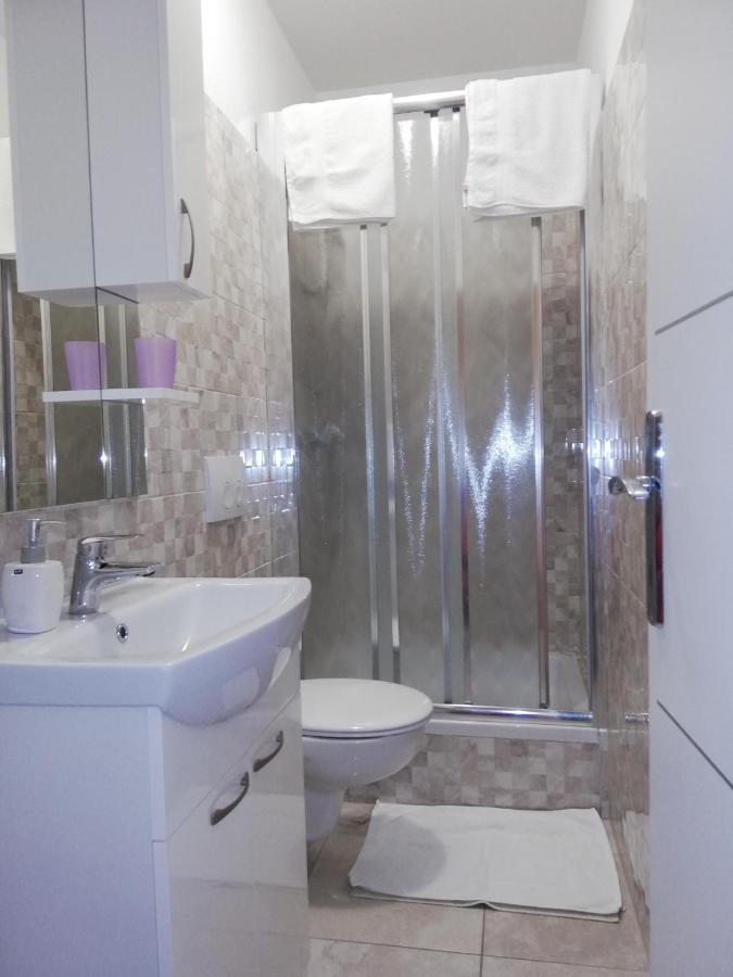 Apartment Mitan