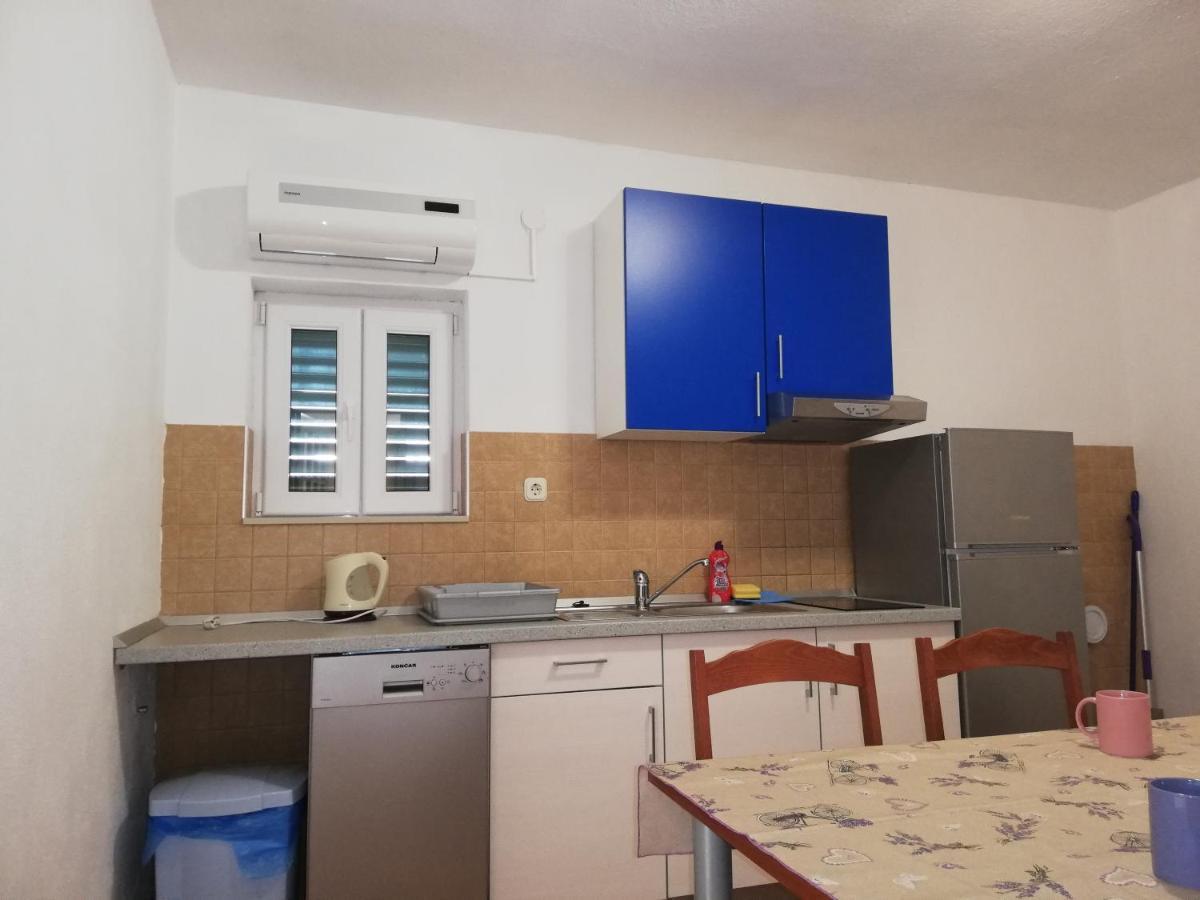 Apartment Mitan
