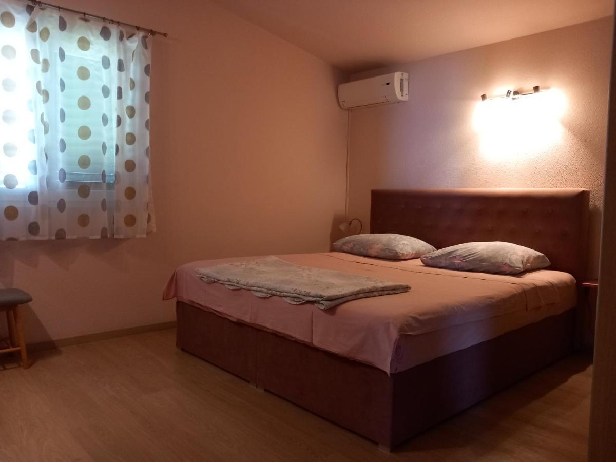 Apartment Mitan *