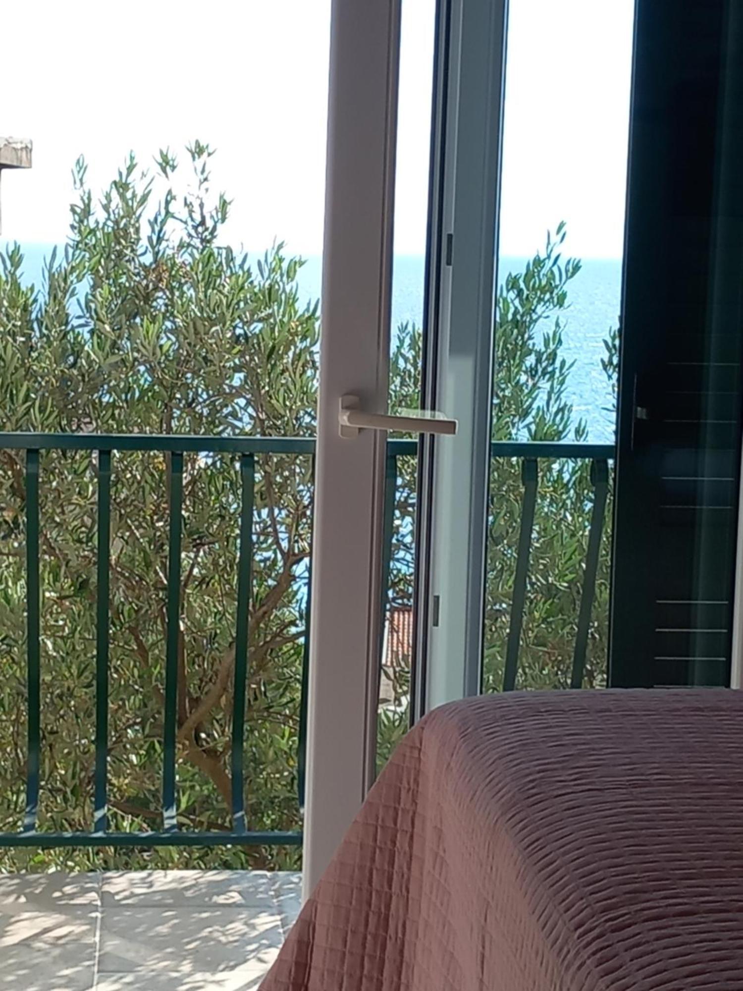 Mitan Apartment