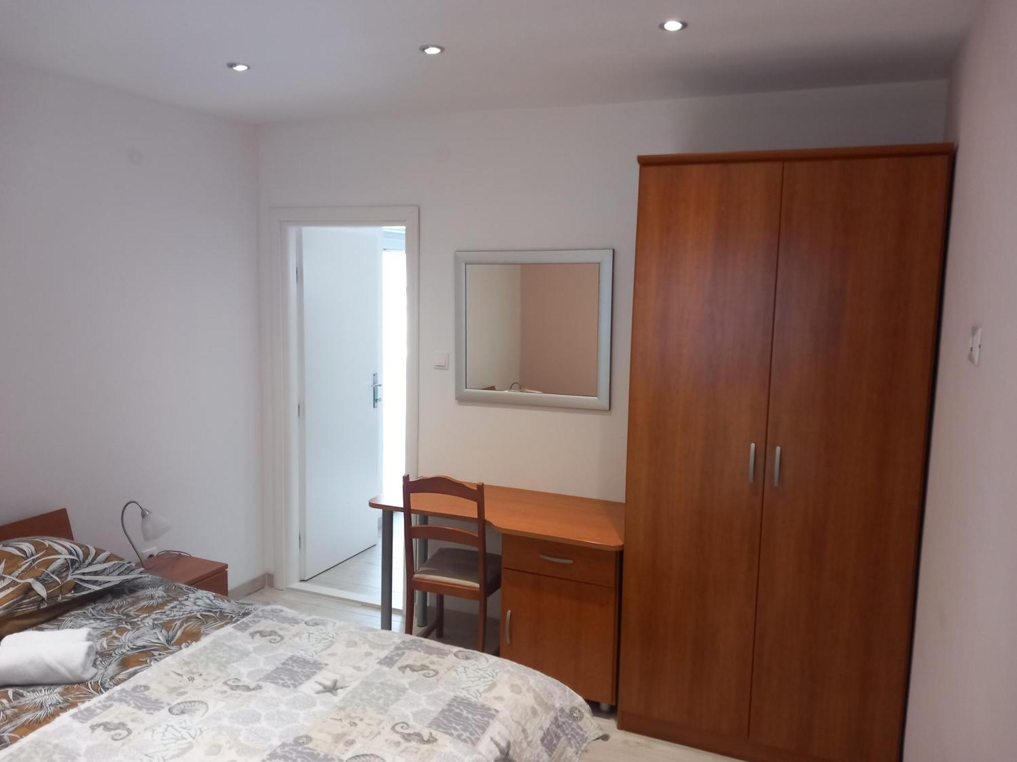 Mitan Apartment *