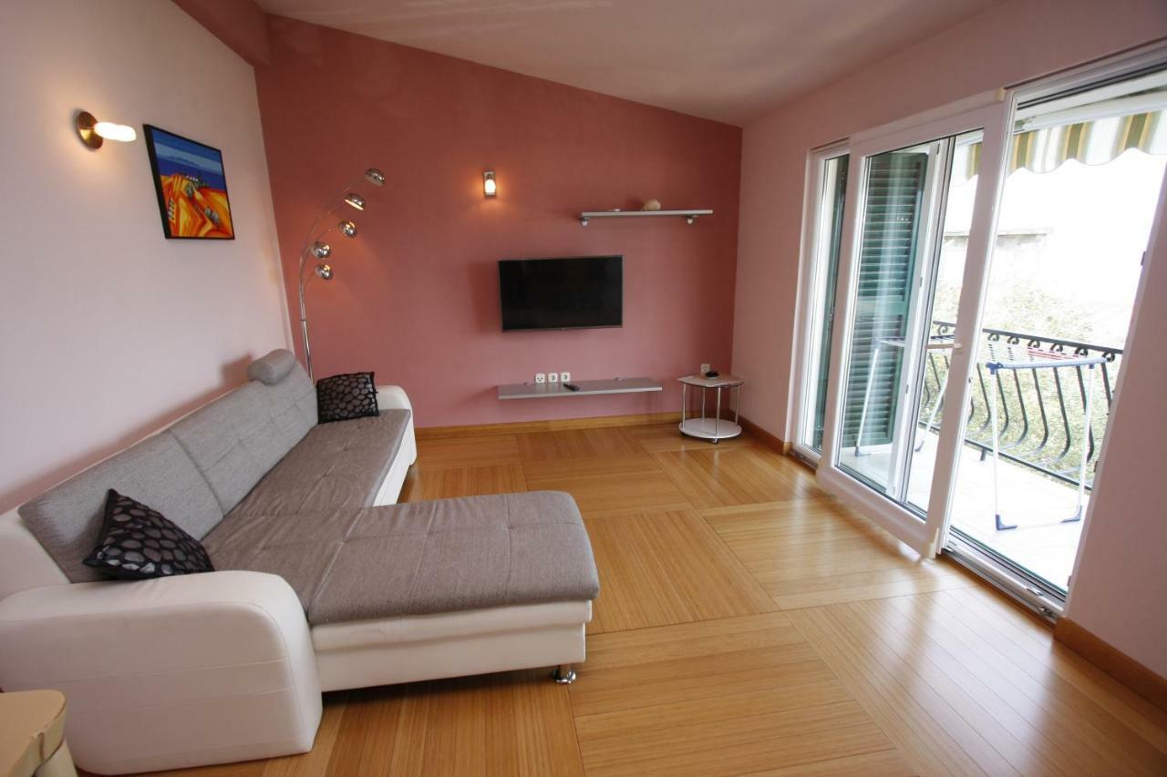 Apartment Mitan Tucepi